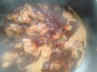 虎皮鹌鹑蛋烧排骨的做法步骤：12
