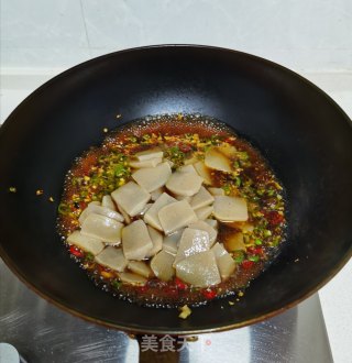 红烧魔芋豆腐的做法步骤：7