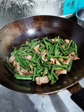 豆角炒五花肉的做法步骤：6