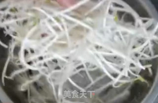 蒜香牛肉的做法步骤：2