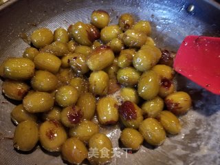 百香果蜜枣水的做法步骤：1