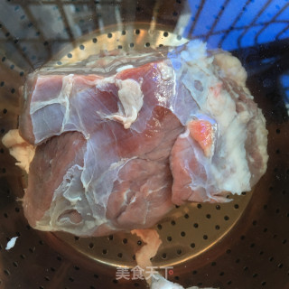 咖喱牛肉的做法步骤：1