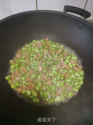 萝卜干炒毛豆的做法步骤：9