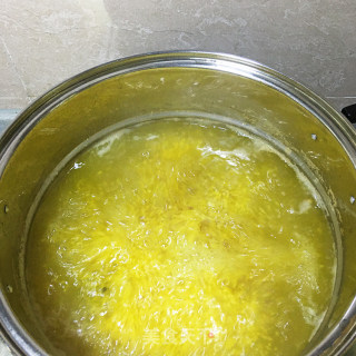 小米苦荞粥，最简单的食材，搭配不简单的组合，料理出不一样的风味的做法步骤：4