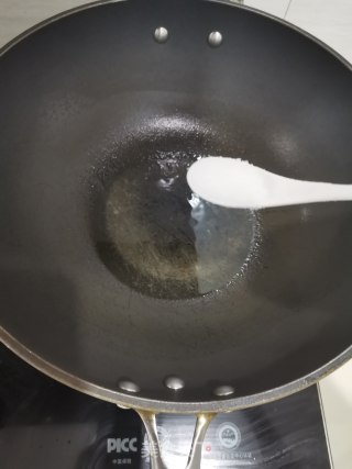 红烧秋刀鱼的做法步骤：2