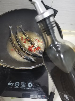 红烧秋刀鱼的做法步骤：6
