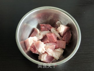 偷懒肉夹馍的做法步骤：1