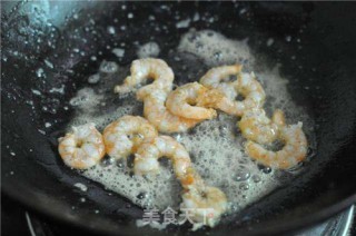 糖醋虾仁的做法步骤：2