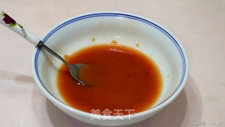 糖醋虾仁的做法步骤：3