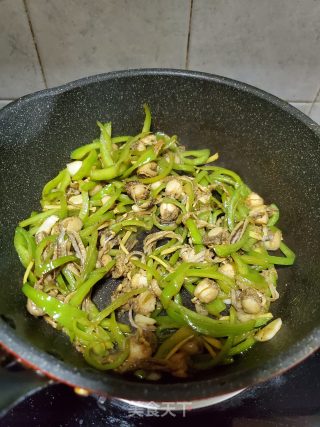 辣椒炒扇贝肉的做法步骤：9