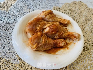 火麻仁鸡腿烧干笋的做法步骤：3