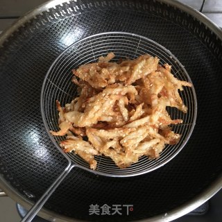 炸藕条的做法步骤：5