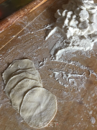 豆角肉饺的做法步骤：7