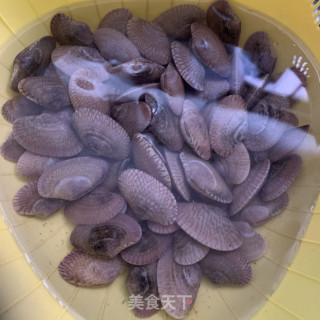 肉饼花甲汤面的做法步骤：2