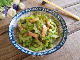 五花肉炒苦瓜的做法步骤：11