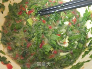 芹菜叶肉末煎蛋的做法步骤：4
