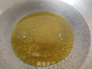 芹菜叶肉末煎蛋的做法步骤：5
