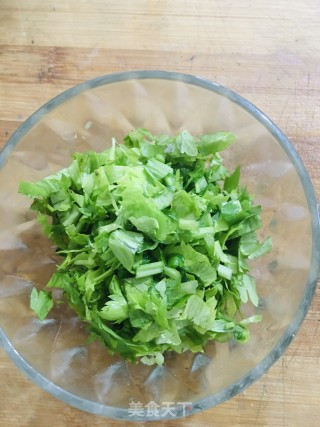 香芹粉蒸肉的做法步骤：12