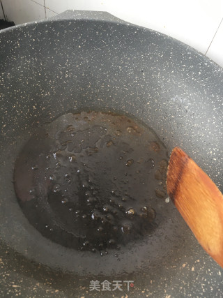 马齿苋干烧五花肉的做法步骤：9
