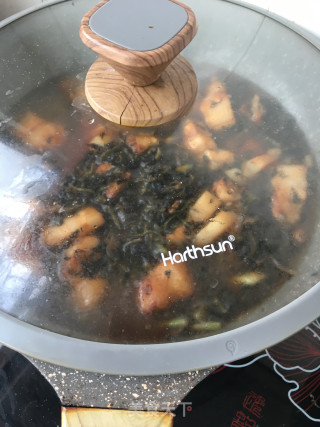 马齿苋干烧五花肉的做法步骤：20