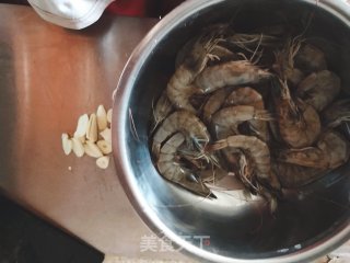 香辣虾的做法步骤：1