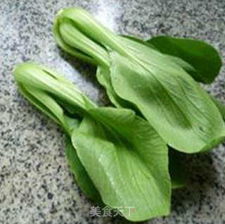 火腿肠青菜蛋花汤的做法步骤：1