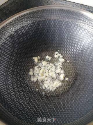 胡萝卜炒豆皮的做法步骤：3
