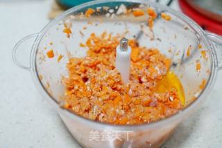 胡萝卜鲜肉饺的做法步骤：3