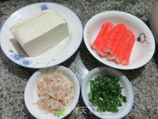 蟹肉棒蒸豆腐的做法步骤：1
