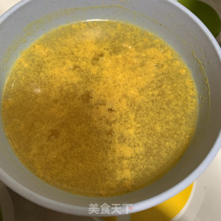 咖喱牛肉炒土豆萝卜的做法步骤：3