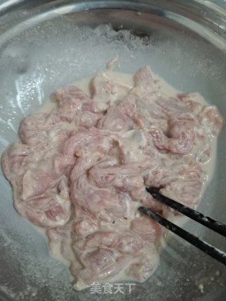 黄瓜滑肉汤的做法步骤：2