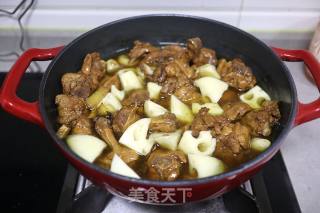 啤酒鸭炖鲜藕的做法步骤：11