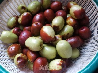 自制蜜枣的做法步骤：1