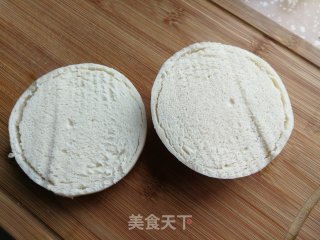 中式汉堡（鸭蛋牛肉秋葵馒头）的做法步骤：7