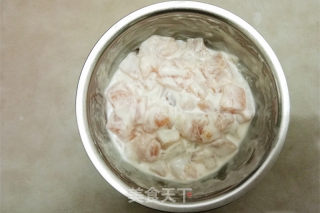果味鸡丁的做法步骤：5