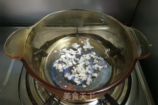 丝瓜豆腐汤的做法步骤：3