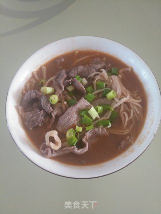 酸汤肥牛的做法步骤：9