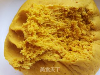 香葱椒盐牛角卷的做法步骤：7