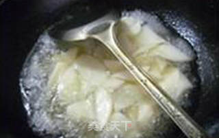 大蒜腐竹炒萝卜的做法步骤：6