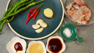 香辣子姜鸡胗丨比鸡肉好吃又脆爽的做法步骤：1