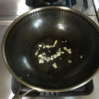 老干妈炒青椒的做法步骤：5