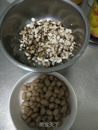 家庭版葱香炸酱的做法步骤：3