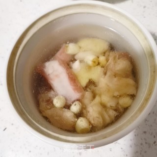 鸡汤的做法步骤：4