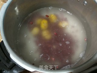 板栗赤豆粥的做法步骤：3