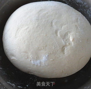韭菜猪肉水饺的做法步骤：2