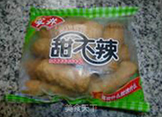 甜不辣炒绿豆芽的做法步骤：2