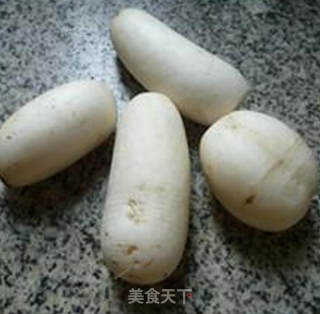 毛豆子烧萝卜的做法步骤：1