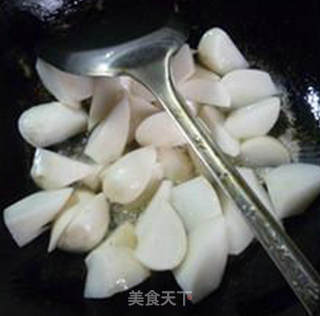 毛豆子烧萝卜的做法步骤：5