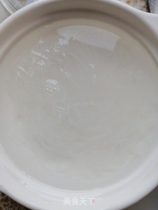 虾仁白菜烧粉丝的做法步骤：6