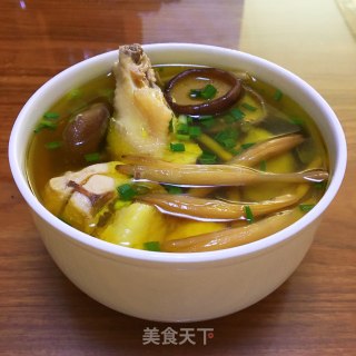 香菇黄花菜鸡汤的做法步骤：6
